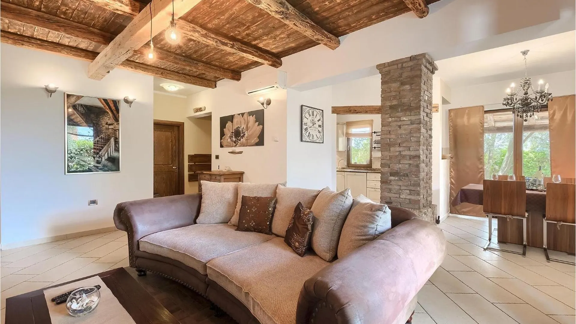 Villa Fani Pula 0*,